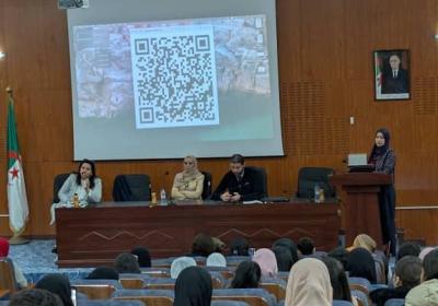 Images de la journée d'information sur les EAD destinée aux L1 FLE. le 02.12.2024 / صورمن اليوم المفتوح لفائدة طلبة السنة الأولى كلية اللغات الأجنبية على التعليم عن بعد و التعليم المتلفز  الإثنين 02 ديسمبر 2024